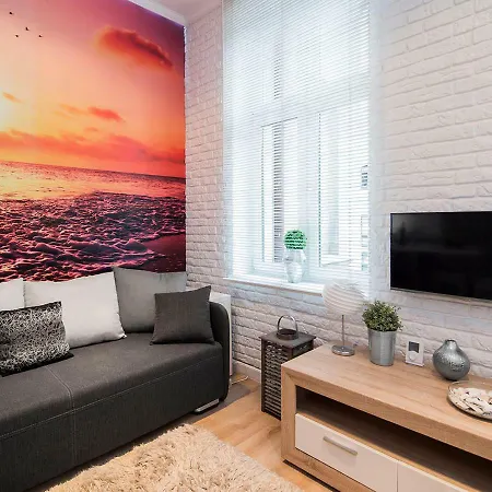 Apartamenty4you - Studia Atlantic شقة